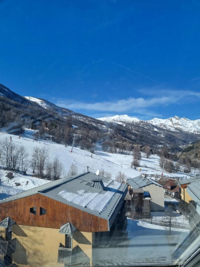 Studio Au Pied Des Pistes Allos Exterior foto