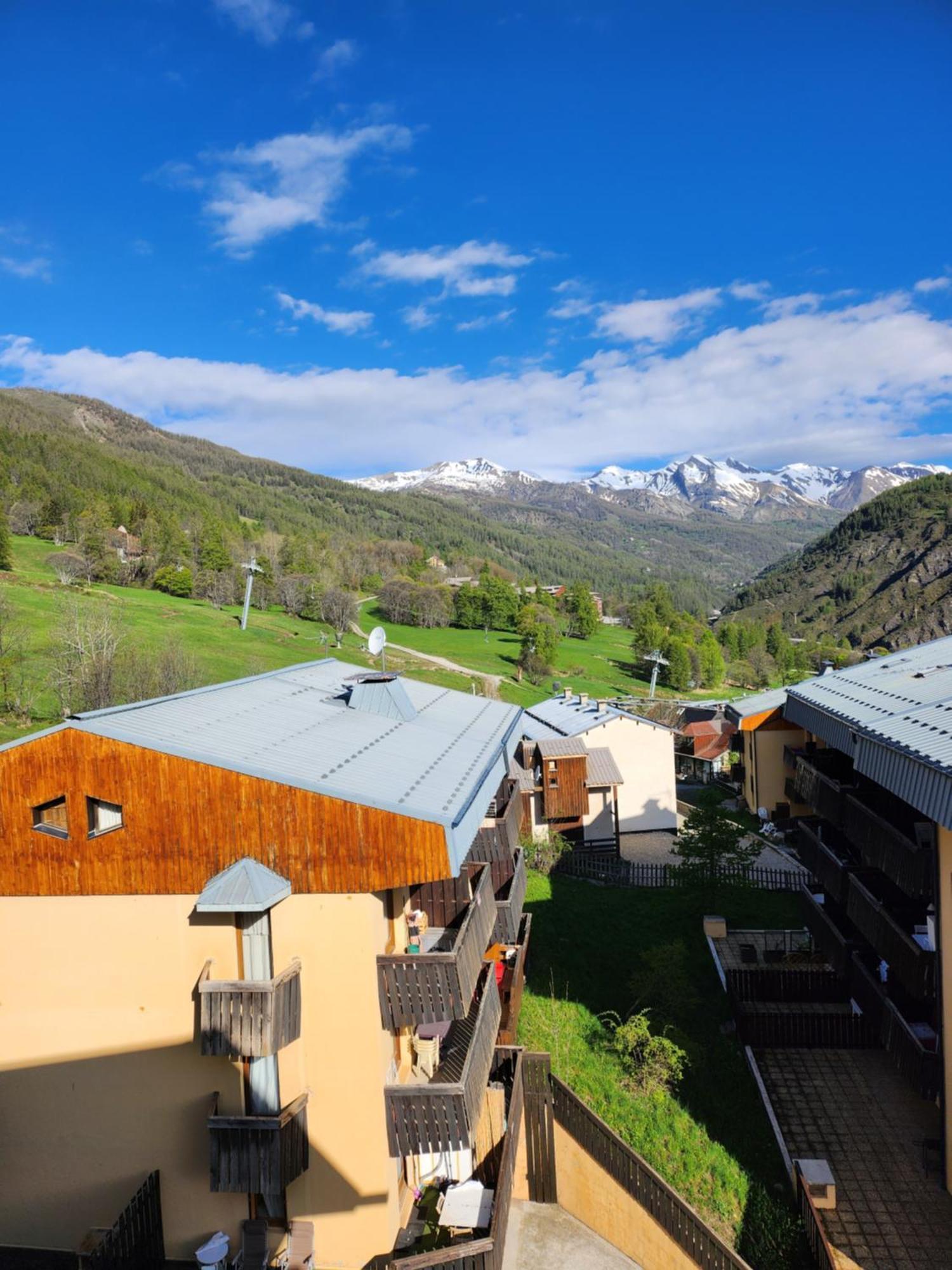 Studio Au Pied Des Pistes Allos Exterior foto